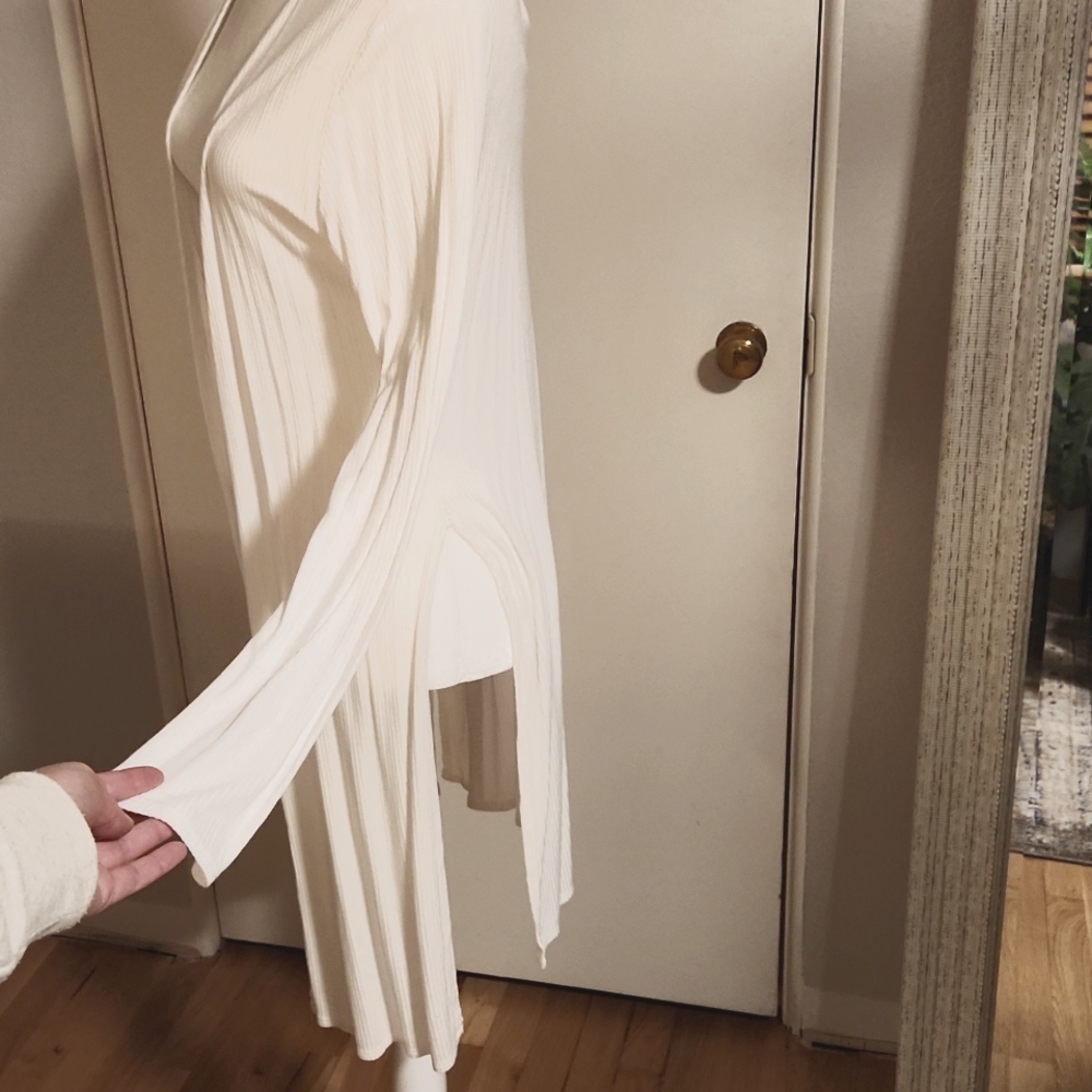 White Ribbed Cardigan - Picture 2 of 4